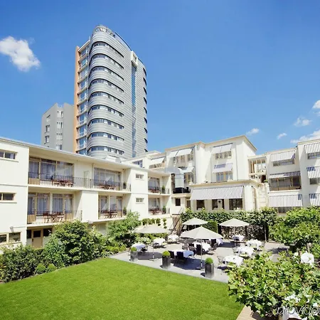 Bilderberg Parkhotel Otel 4*