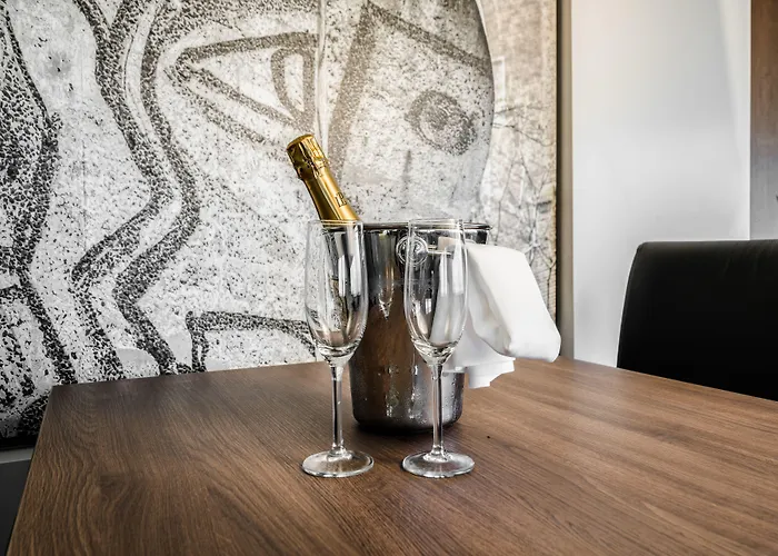 بيلدربرغ باركوتيل 4*