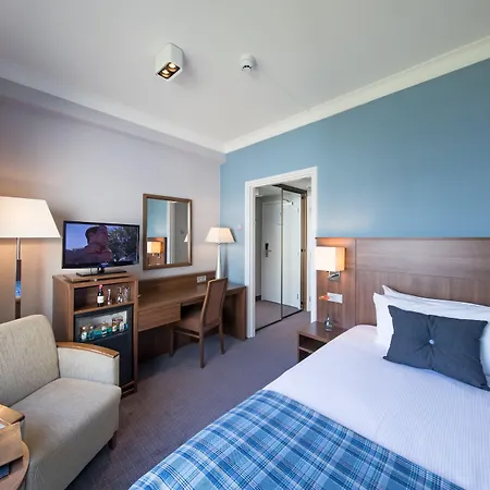 Bilderberg Parkhotel Hotell 4*