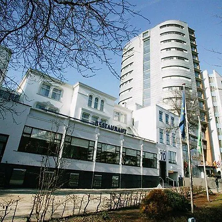 Отель Bilderberg Parkhotel Роттердам